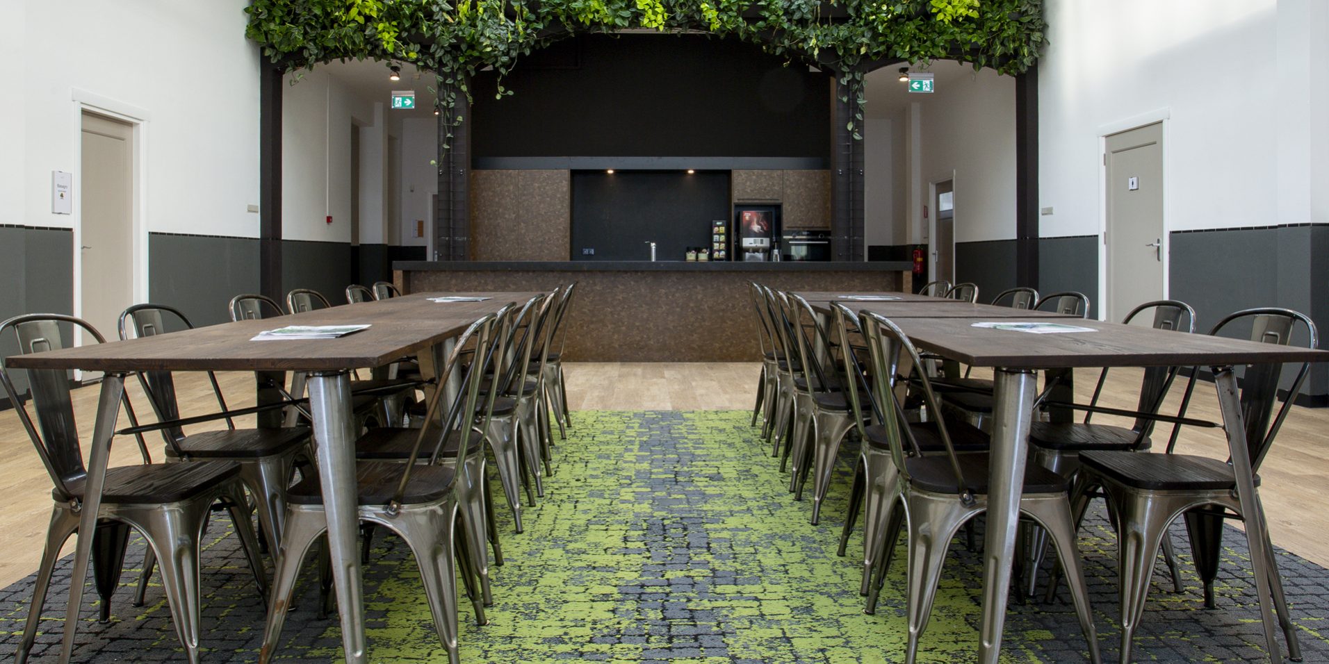 Inrichting kantine kantoorbiobased